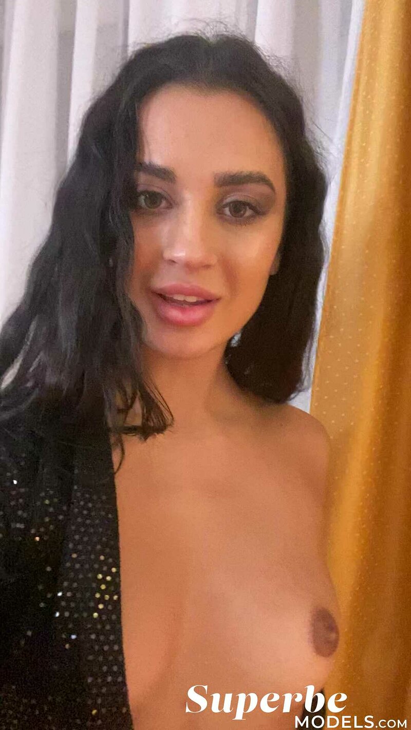 Алина, 22